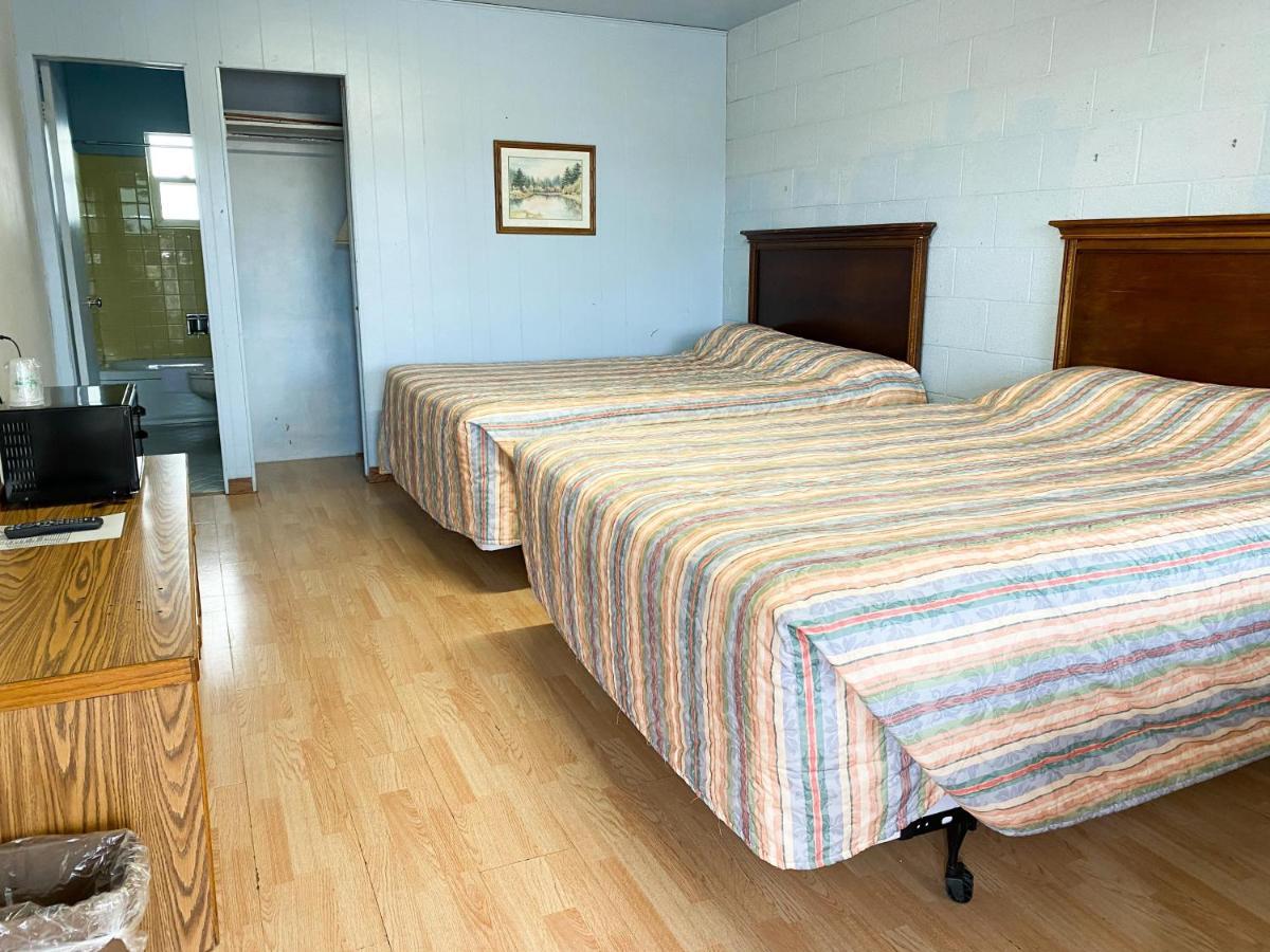 Guest Ranch Motel Шайен Екстериор снимка